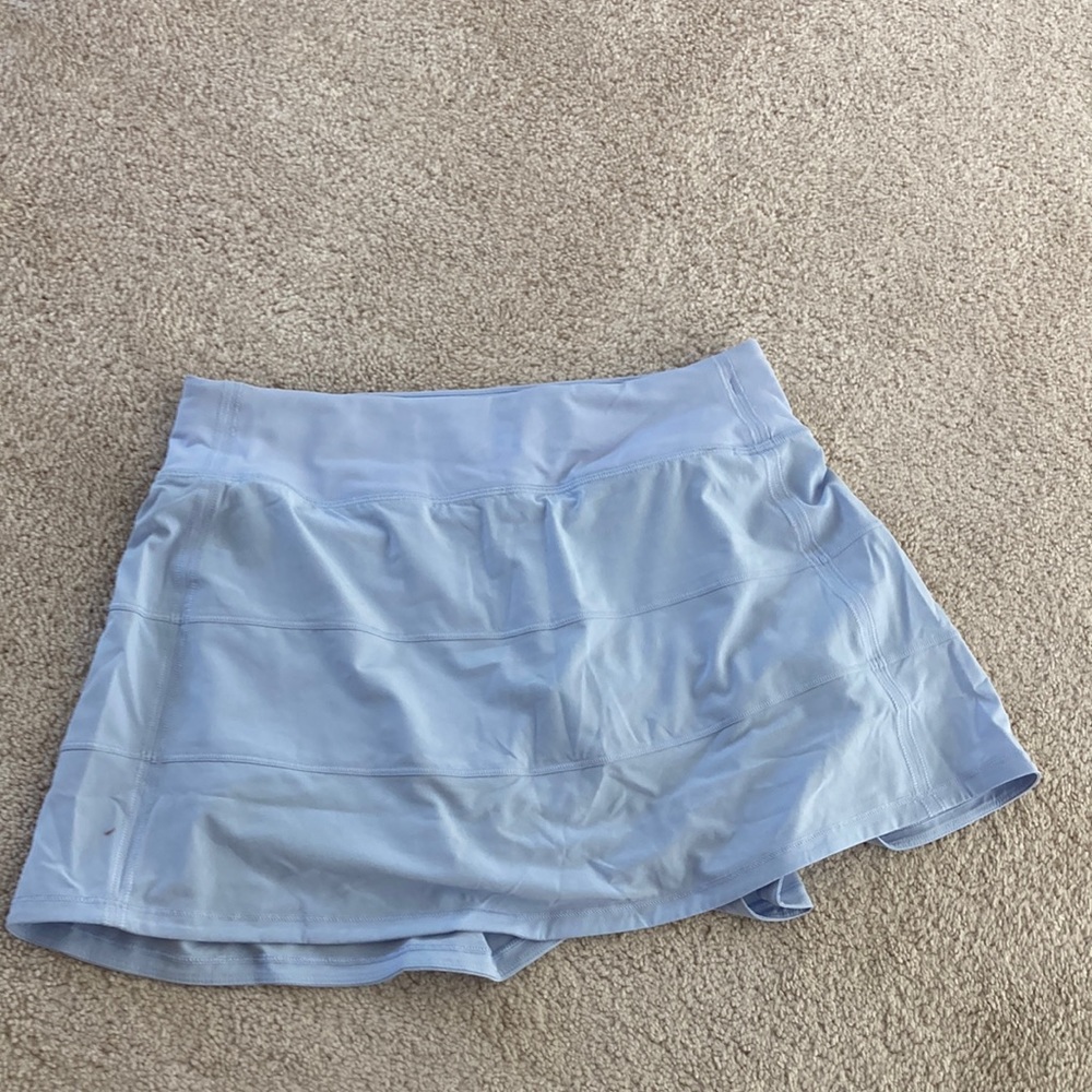 Lululemon Powder Blue Skirt | Size: 6 MR | comes with tag